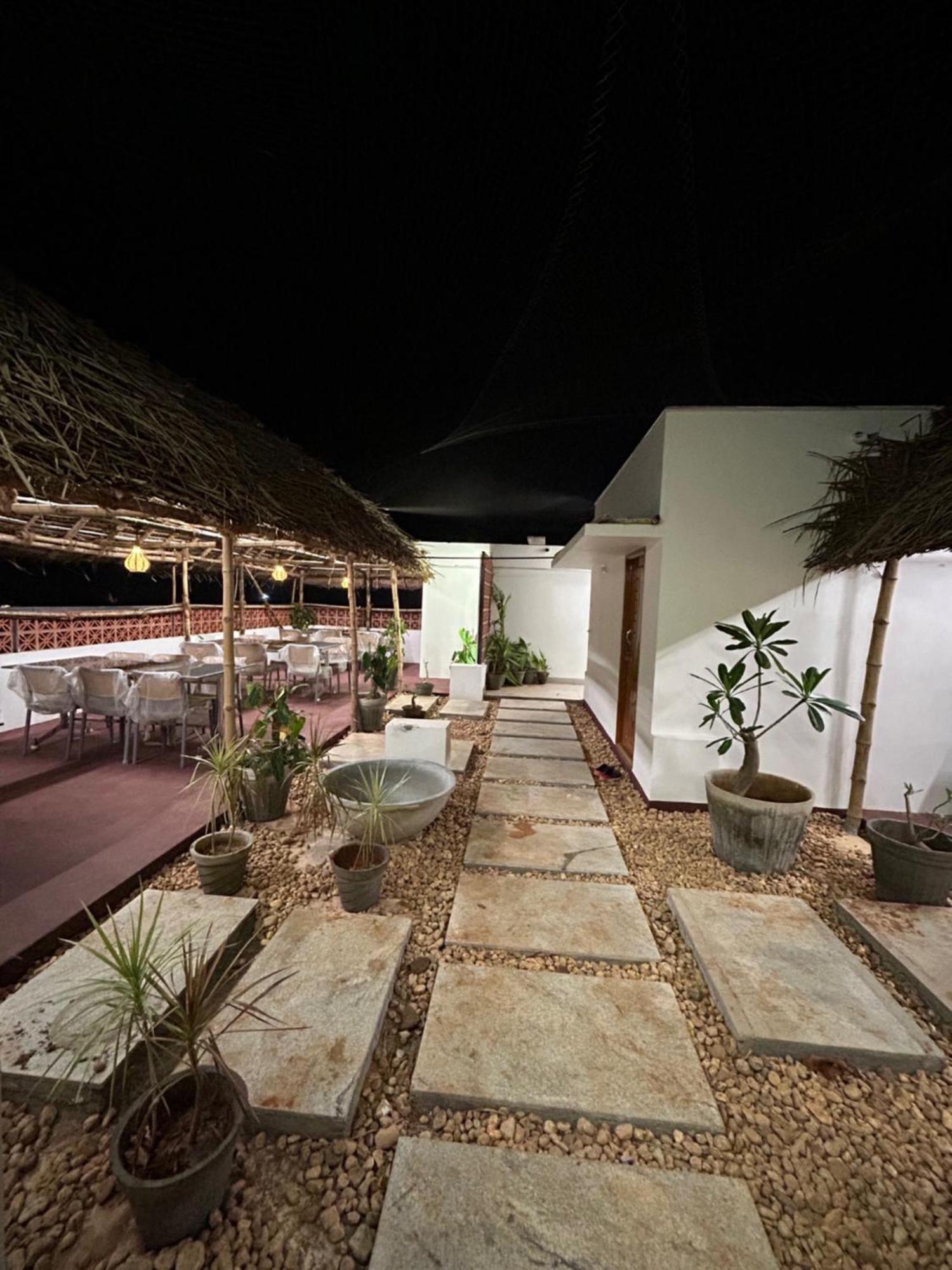 Hotel Kalos Mahabalipuram Bagian luar foto